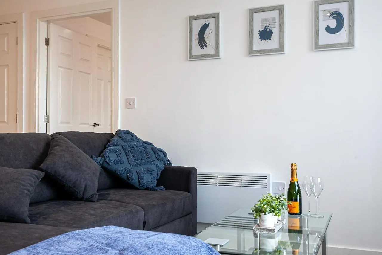 Stylish 1 Bed Apt - Fallowfield - Free Parking Manchester 0*,  United Kingdom